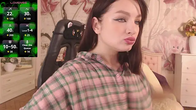 BritneyBarker online show from 21, 9, 2025