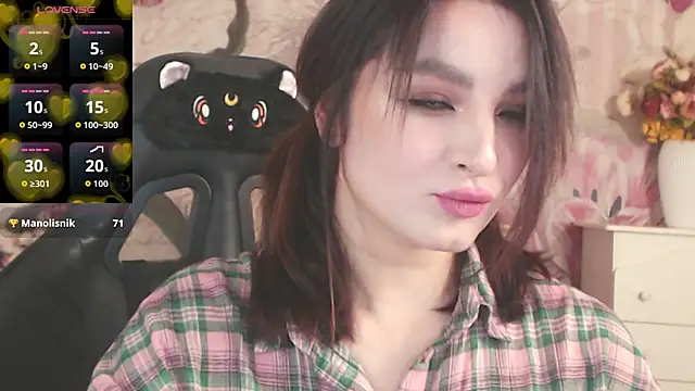 BritneyBarker online show from 26, 11, 2025