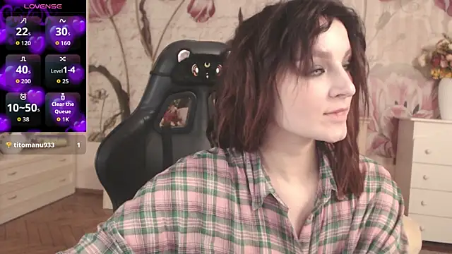 BritneyBarker online show from 29, 11, 2025