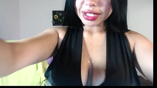 saray  jones online show from 12, 2, 2025