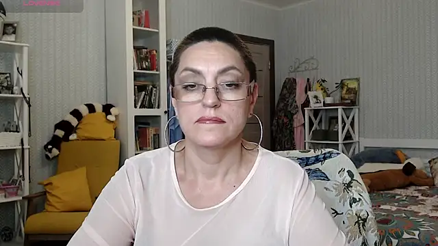 Soffya Soy online show from 11, 6, 2026