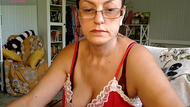 Soffya Soy online show from 11, 7, 2026