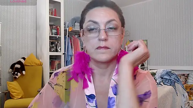 Soffya Soy online show from 27, 6, 2026