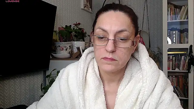 Soffya Soy online show from 14, 3, 2026