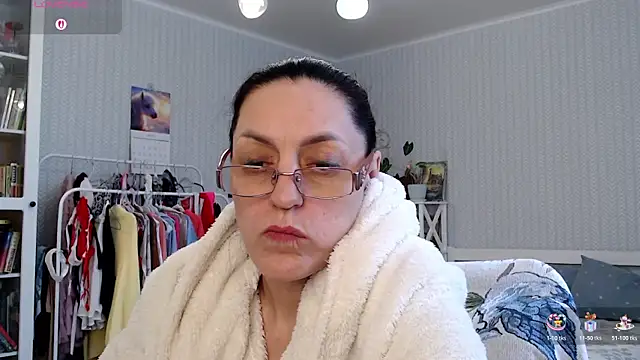 Soffya Soy online show from 18, 4, 2026