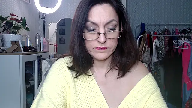 Soffya Soy online show from 1, 3, 2026