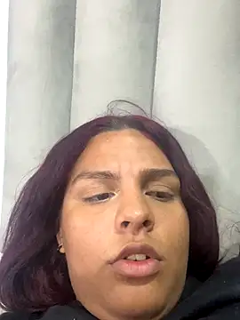 CamiiGarcia online show from 14, 11, 2025