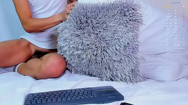 Jeremmy Love online show from 13, 10, 2025