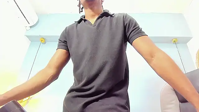 Snapshot of xxxhotbbc chatting on 21, 10, 2025 xxxhotbbc online show from 21, 10, 2025