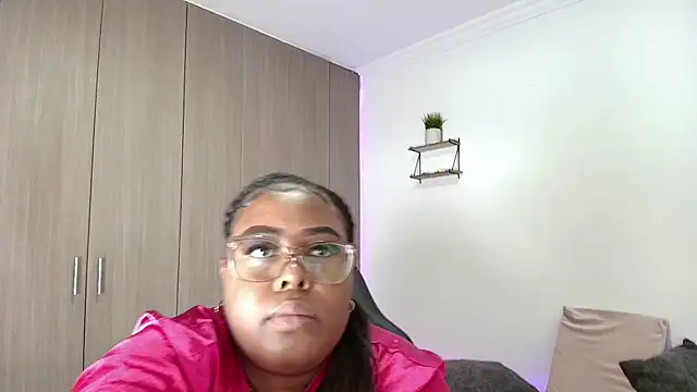 Maissa Williams online show from 8, 2, 2025