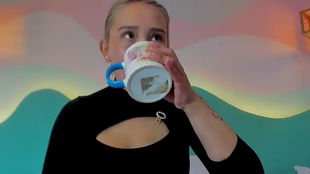 Lannajansen online show from 4, 11, 2025