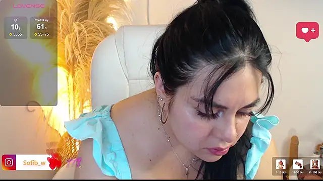 Snapshot of Sofi_BBW chatting on 16, 6, 2026 Sofi BBW online show from 16, 6, 2026