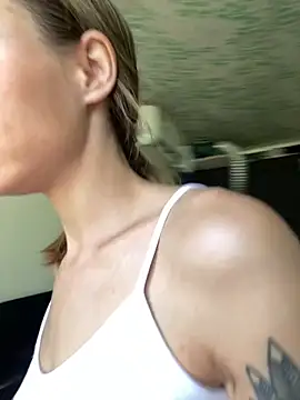 White Lu online show from 14, 3, 2026