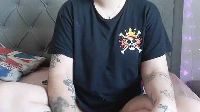 bunnyfox420 online show from 22, 4, 2026