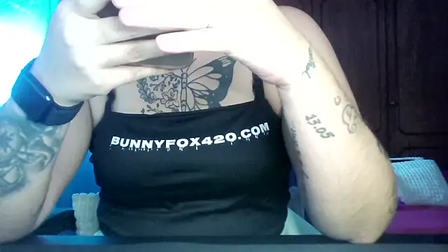bunnyfox420 online show from 30, 9, 2025
