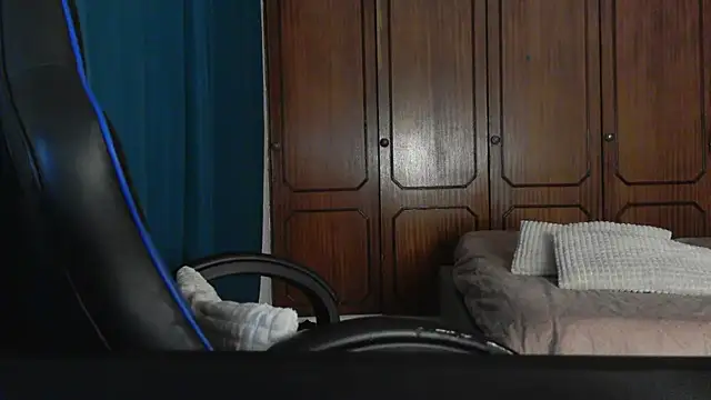 bunnyfox420 online show from 19, 12, 2025