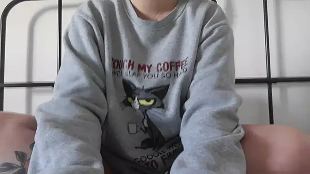 bunnyfox420 online show from 12, 4, 2026