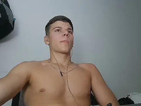 Snapshot of vitorsafado19 chatting on 6, 2, 2025 vitorsafado19 online show from 6, 2, 2025