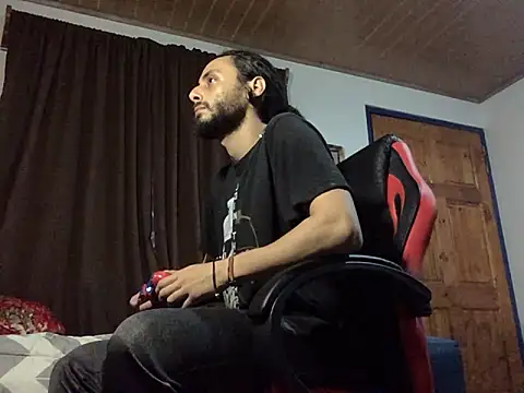 Nooneisthis online show from 5, 12, 2025