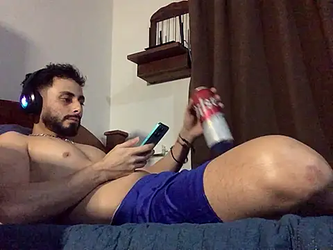 Nooneisthis online show from 5, 3, 2026