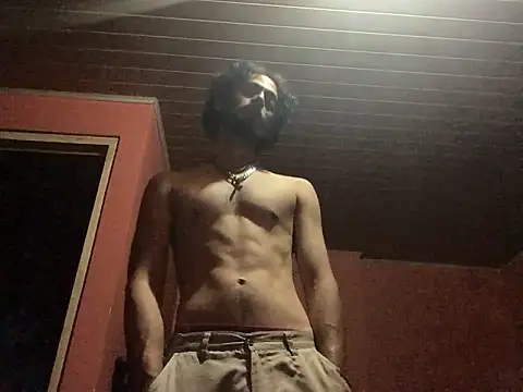 Snapshot of Nooneisthis chatting on 5, 3, 2025 Nooneisthis online show from 5, 3, 2025