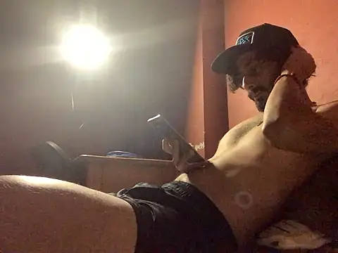 Snapshot of Nooneisthis chatting on 8, 3, 2025 Nooneisthis online show from 8, 3, 2025