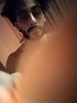 Snapshot of Nooneisthis chatting on 2, 2, 2025 Nooneisthis online show from 2, 2, 2025