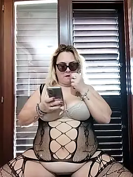 topina8 online show from 2, 11, 2025