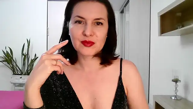 Victoria Glam online show from 16, 3, 2026