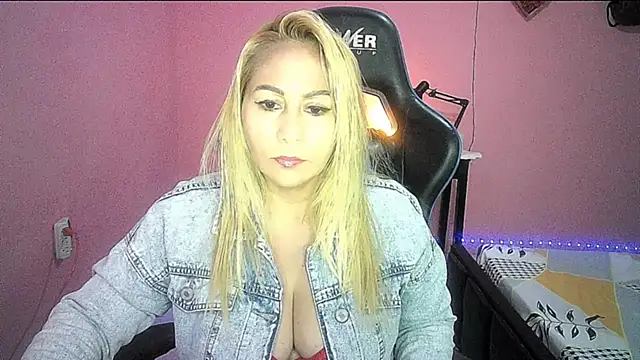 mariana0x online show from 10, 4, 2026