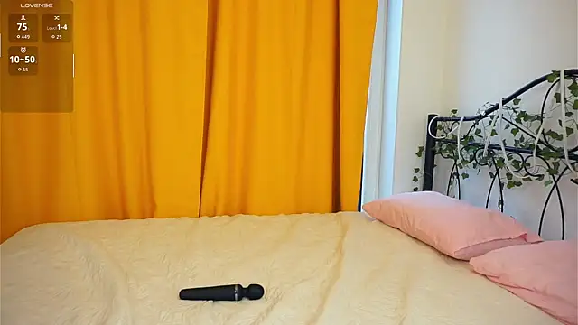 VeronaCritchlow online show from 28, 10, 2025