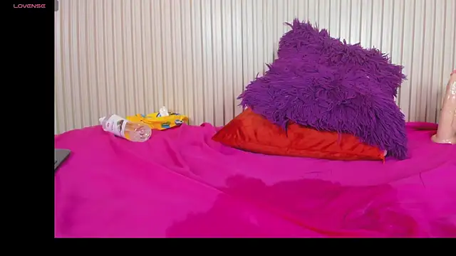 Snapshot of Madeline_Cooper08 chatting on 12, 2, 2025 Madeline Cooper08 online show from 12, 2, 2025