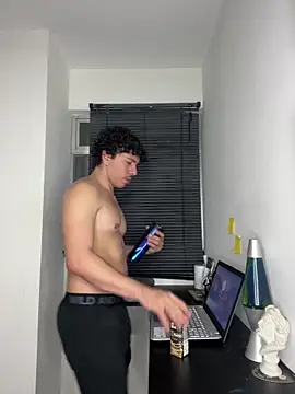 Snapshot of ttylloserxxx chatting on 24, 1, 2025 ttylloserxxx online show from 24, 1, 2025