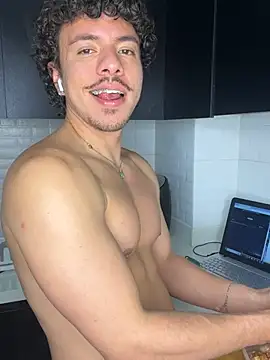 Snapshot of ttylloserxxx chatting on 10, 2, 2025 ttylloserxxx online show from 10, 2, 2025