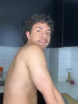 Snapshot of ttylloserxxx chatting on 30, 1, 2025 ttylloserxxx online show from 30, 1, 2025