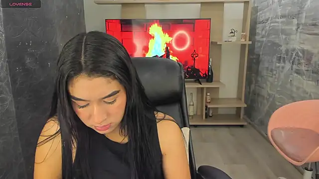 IsabellaRodrigo online show from 27, 1, 2025