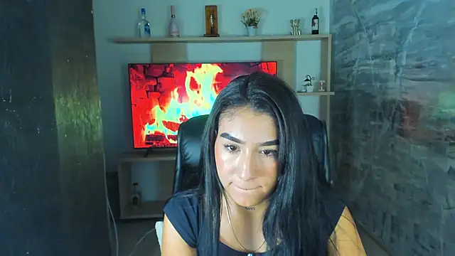 IsabellaRodrigo online show from 25, 1, 2025