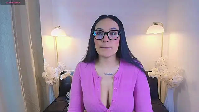 Victoria Collinns online show from 20, 4, 2026