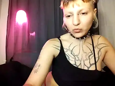 emilnoire online show from 23, 1, 2025