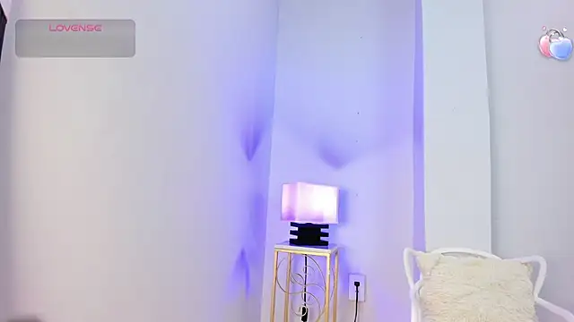 Snapshot of alana_rossetti chatting on 15, 7, 2026 alana rossetti online show from 15, 7, 2026