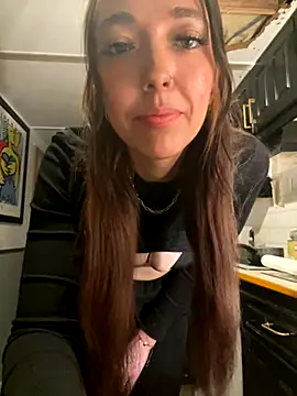 Snapshot of Hornyamy026 chatting on 17, 11, 2025 Hornyamy026 online show from 17, 11, 2025