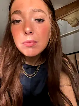 Snapshot of Hornyamy026 chatting on 13, 11, 2025 Hornyamy026 online show from 13, 11, 2025