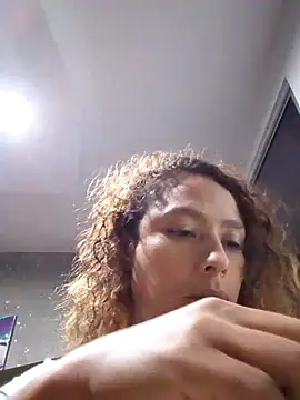 Snapshot of Zoedaniels chatting on 5, 3, 2025 Zoedaniels online show from 5, 3, 2025