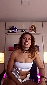 Snapshot of Zoedaniels chatting on 5, 3, 2025 Zoedaniels online show from 5, 3, 2025