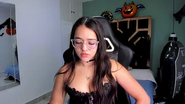 Billie Jhonson  online show from 29, 10, 2025