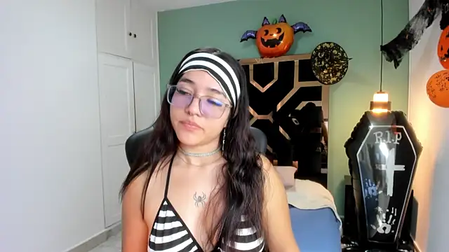 Billie Jhonson  online show from 15, 10, 2025