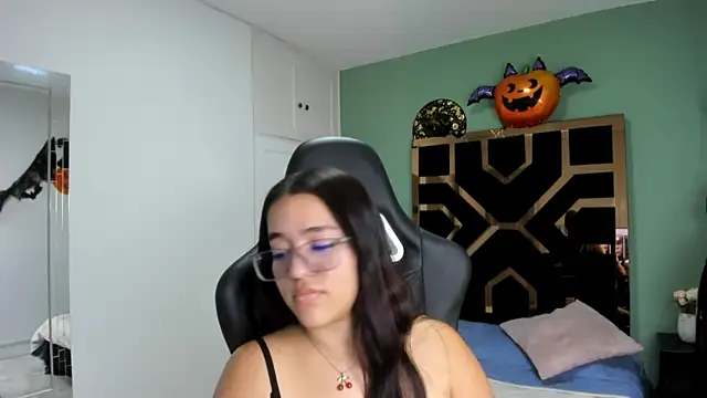 Billie Jhonson  online show from 22, 10, 2025