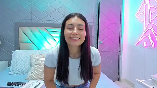 Snapshot of VioletRousse_ chatting on 24, 9, 2025 VioletRousse online show from 24, 9, 2025