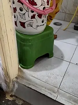 Snapshot of laxmitelugu78 chatting on 12, 3, 2025 laxmitelugu78 online show from 12, 3, 2025