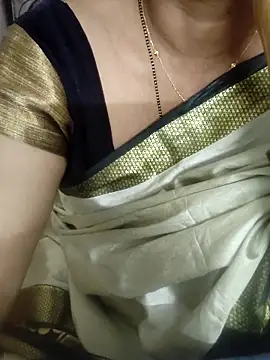 Snapshot of laxmitelugu78 chatting on 31, 10, 2025 laxmitelugu78 online show from 31, 10, 2025